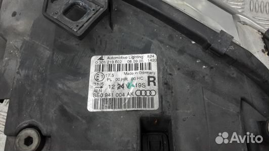 Фара правая audi A4 B7 (5DN26MU01)