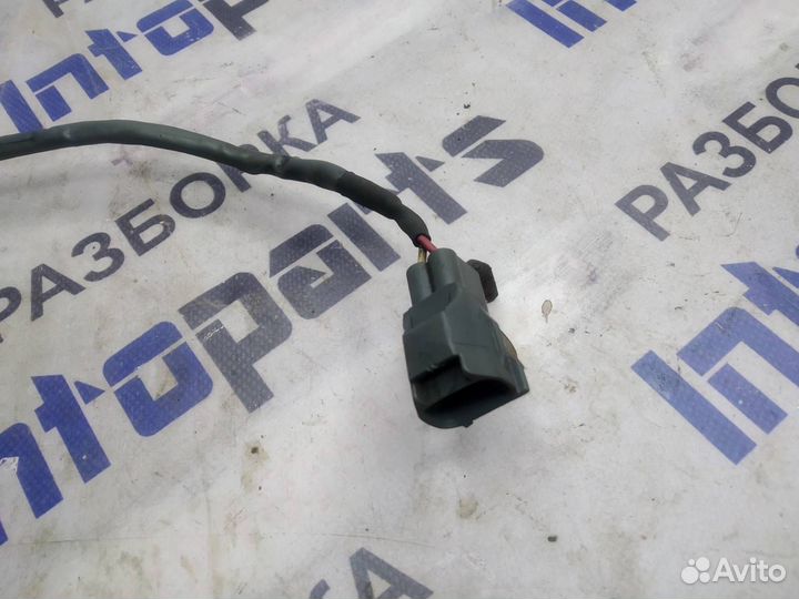 Датчик положения коленвала Toyota Noah AZR60