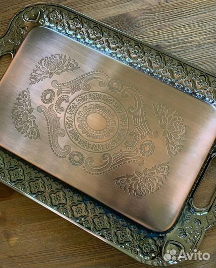 Подносы декоративные