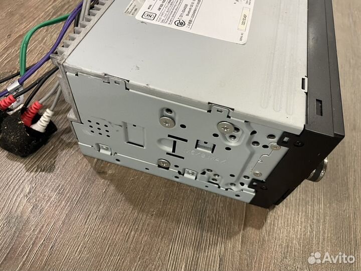 Магнитола clarion nx501