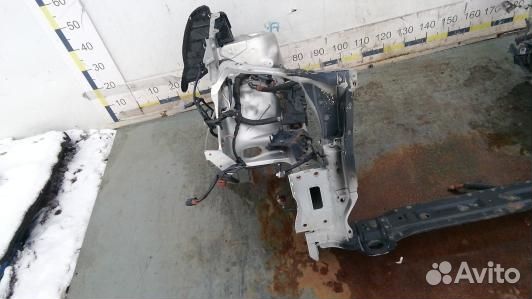 Передняя панель крепления облицовки (телевизор) to