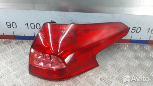 Фонарь задний правый citroen C5 2 (3DN03MY01)