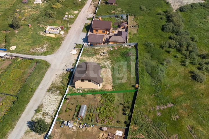 Дом 350 м² на участке 14,3 сот.