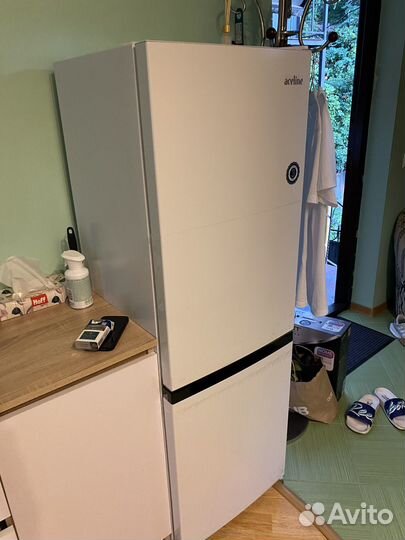 Холодильник новый