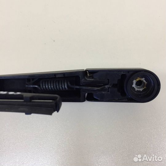 Поводок стеклоочистителя задний Hyundai Creta GS 2