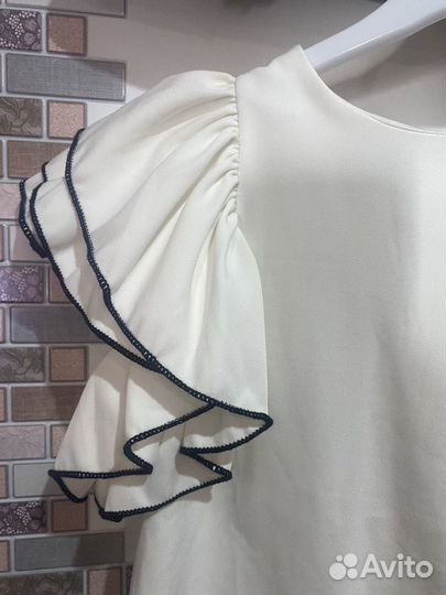 Блузка на девочку нарядная на рост 140