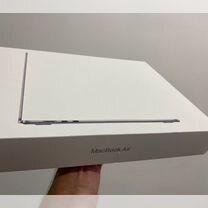 Macbook air 15 m2 256