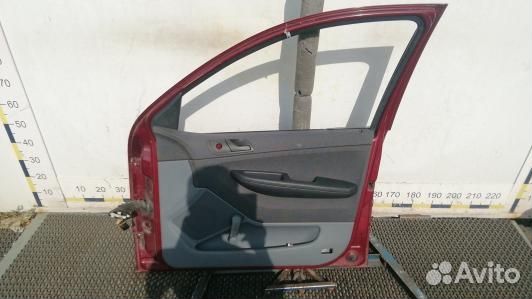 Дверь передняя правая skoda fabia 1 (KSE04E201)