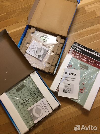 Весы напольные электронные новые