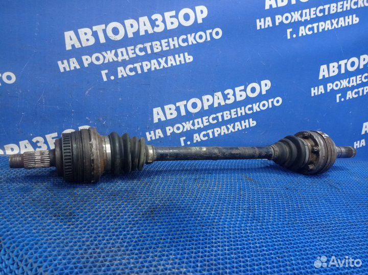 Задний правый привод Bmw E36 седан 1996