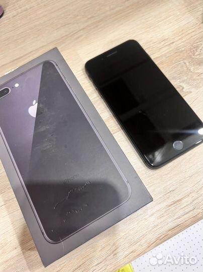 Телефон iPhone 8 plus