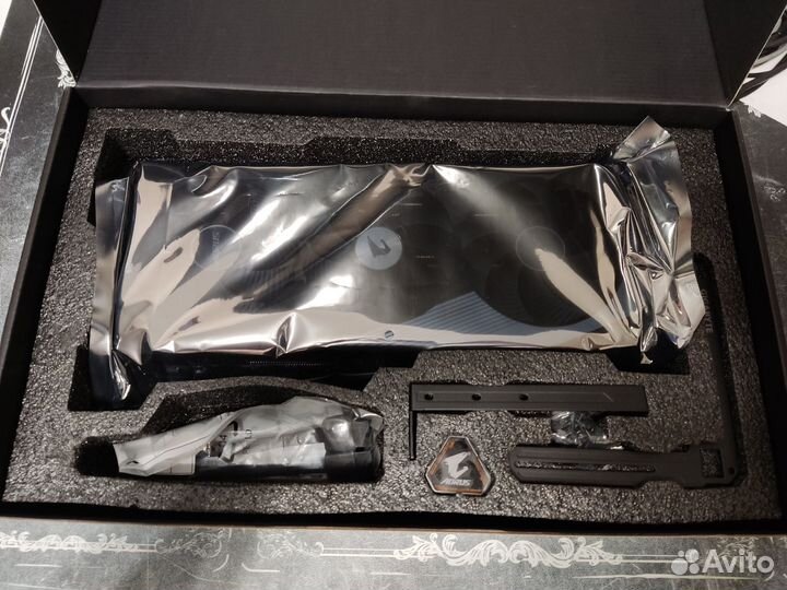 Видеокарта Gigabyte RTX 4070 Aorus Master 12 Гб