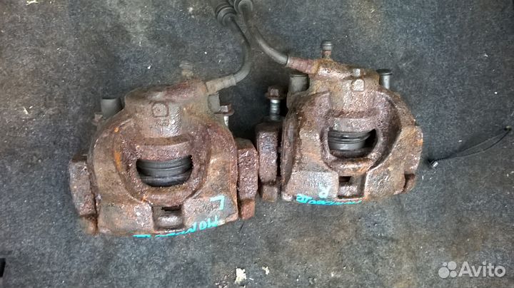 Тормозной суппорт передний Ford Mondeo 4