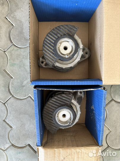 Опоры двигателя мерседес м271