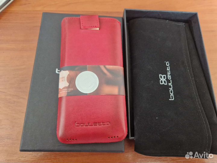 Кожаный чехол на Samsung Galaxy S21