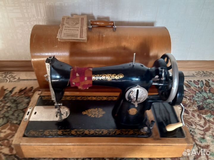 Швейная машинка подольская ручная