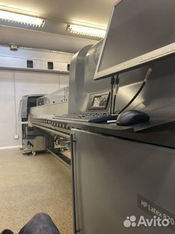 Широкоформатный латексный принтер/плоттер HP 820