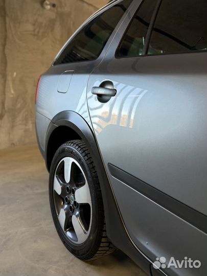 Skoda Octavia Scout 1.8 МТ, 2013, 187 290 км