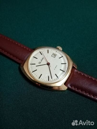 Часы слава СССР позолоченные