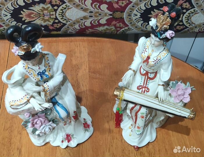 Фарфоровые статуэтки, гейши
