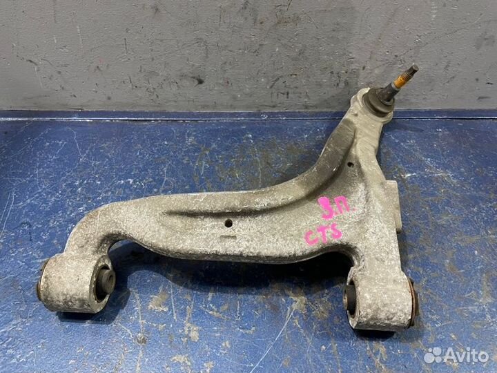 Рычаг верхний задний правый Cadillac Cts 2 07-14