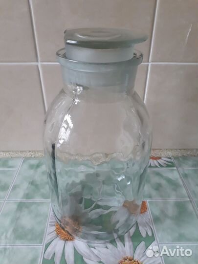 Бутыль стеклянная