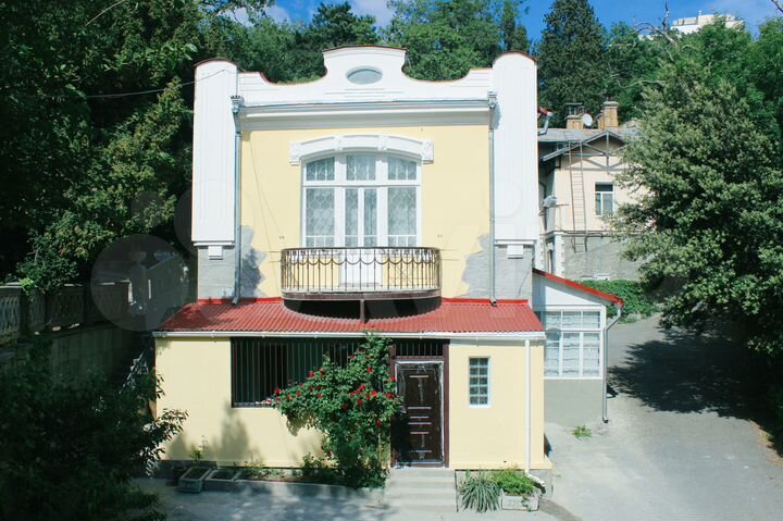 2-к. квартира, 46 м², 1/2 эт.