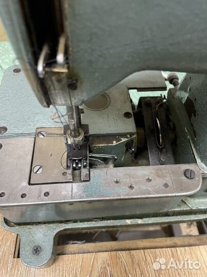 Швейная машина
