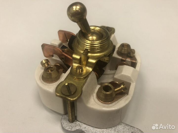 Включатель