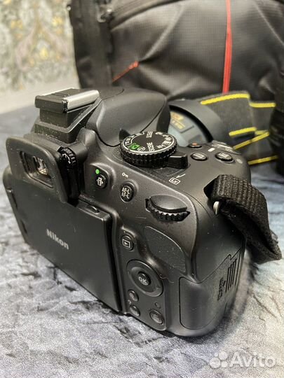 Nikon d5100 (AF-S 18-55mm DX)