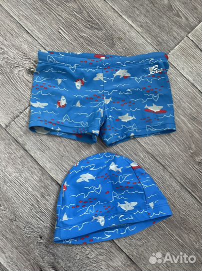 Плавки и шапочка