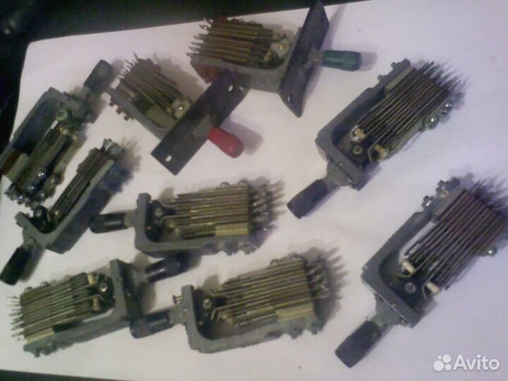 Микросхемы, Переключатели