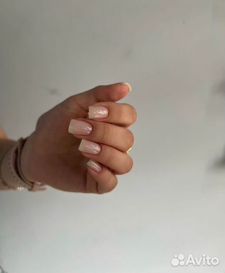 Наращивание ногтей,педикюр