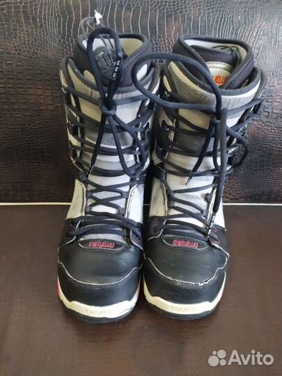 Сноубордические ботинки Thirtytwo 41 р