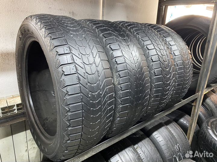 Firestone Winter Force 215/55 R17 94S