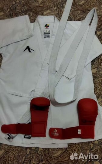 Кимоно и перчатки, новое, для детей 9, 10 лет