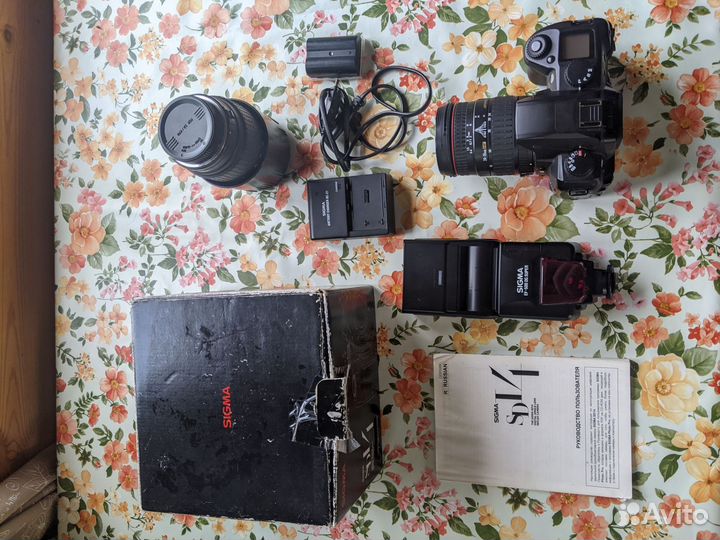 Sigma SD14, 24-70 3.5-5.6, 70-300 4-5.6, вспышка