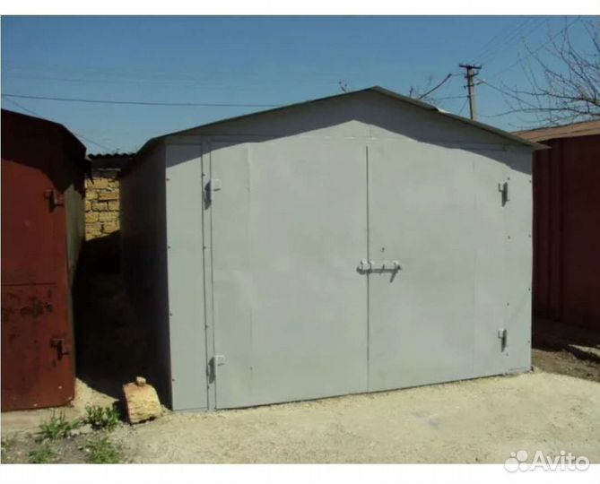 Место под стоянку металлических гаражей