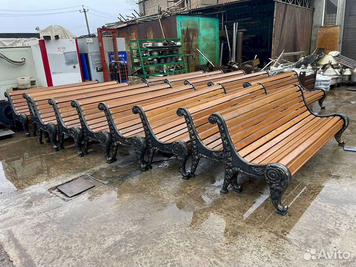 Скамейка уличная садовая