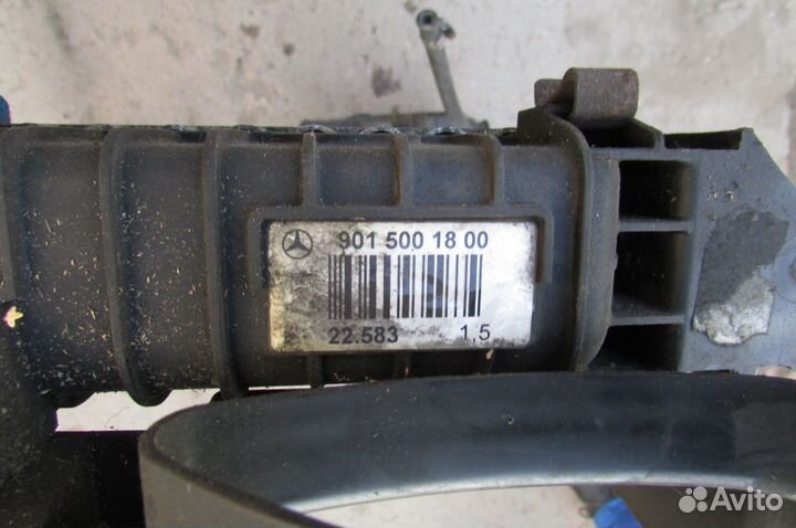 Радиатор охлаждения Mercedes Sprinter W901