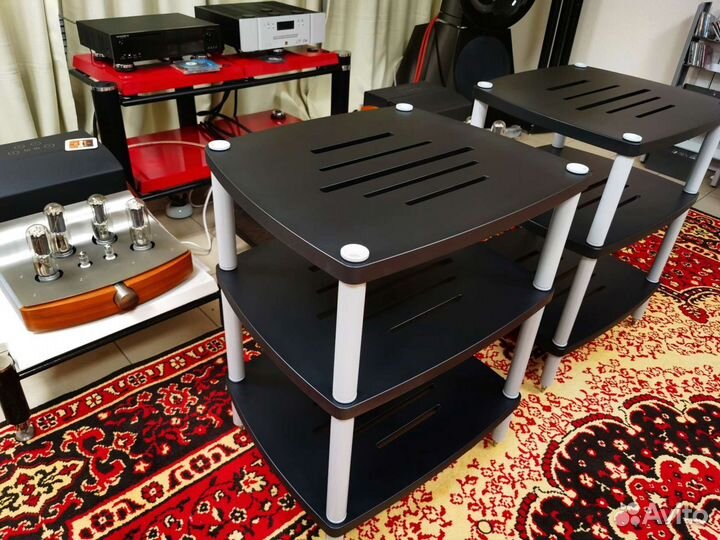 Аудио стойка Avid Isorak 4 leg
