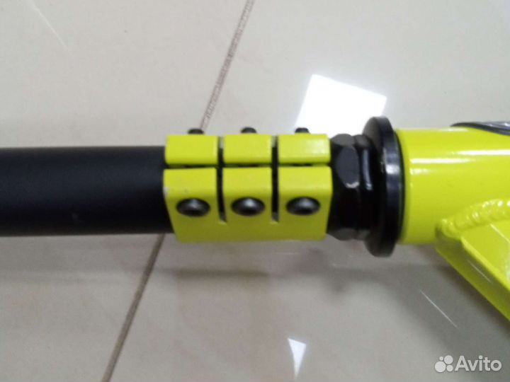 Трюковой самокат