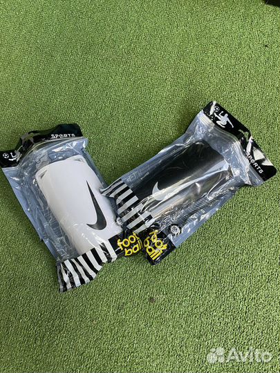 Щитки футбольные nike