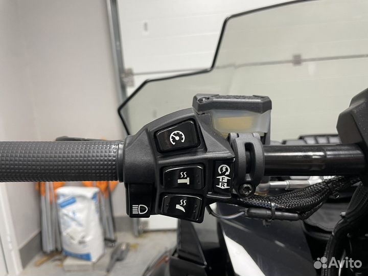 Yamaha Sidewinder S-TX GT 1.6