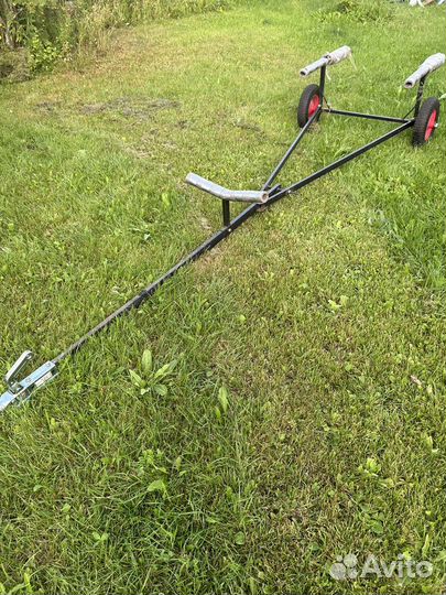 Прицеп подкатная тележка для лодки