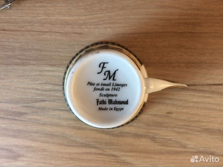 Кофейный сервиз с египетским рисунком