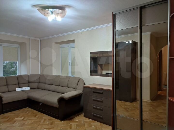 3-к. квартира, 65 м², 3/9 эт.