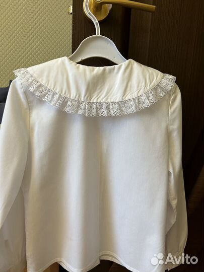 Продам блузку для школы,рост 140