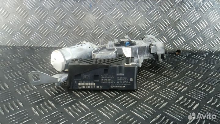 Электропривод багажника mercedes benz E-class W212