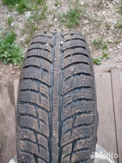 Продам 4 колеса стояли на cr-v 27000 торг